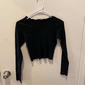 Navy Brandy Melville long sleeve crop top, ruffled bottom and end of sleeves